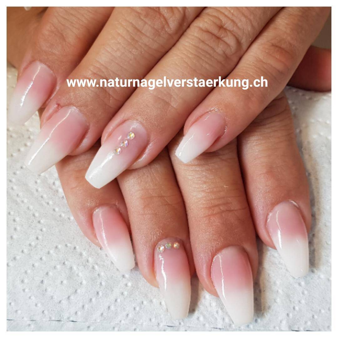 Gelnägel Nailart